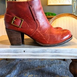 Caterpillar Boots, sz 7.5, Red